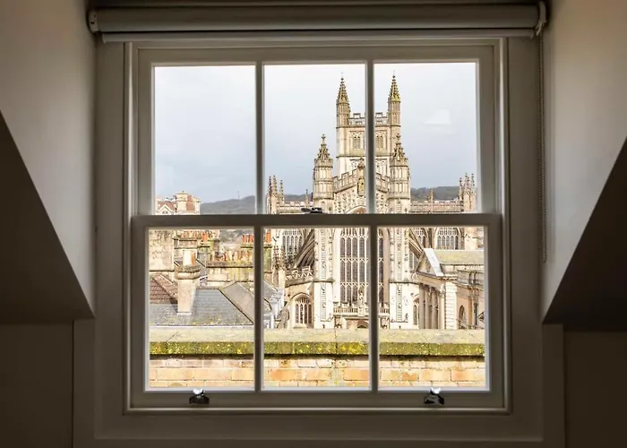 Bath Abbey Views - Stylish & Central