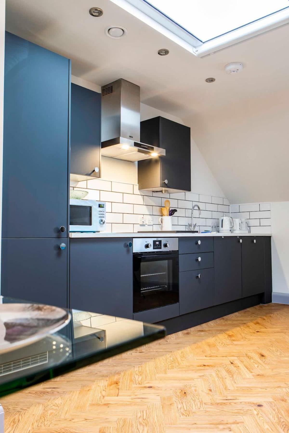 Abbey Views - Stylish & Bath